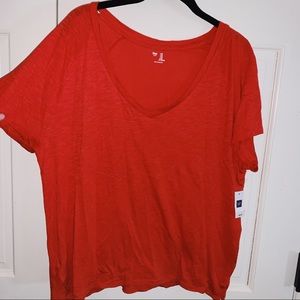 NWT Gap Coral T-Shirt